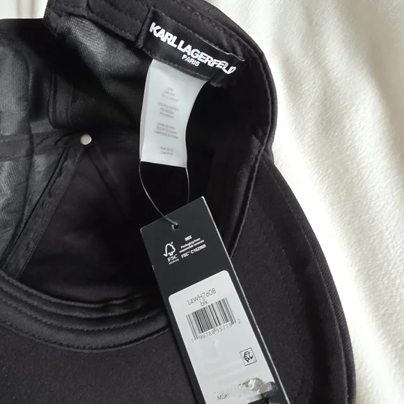 Karl Lagerfeld Hat NWT - Picture 2 of 4